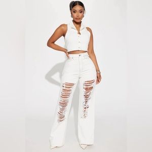 All Eyes On You Ripped Non Stretch Straight Leg Jean - Off White
